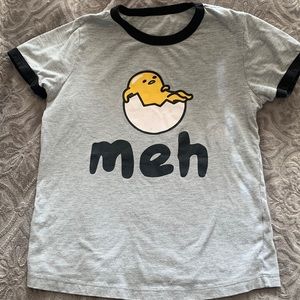 Tshirt with Gudetama print